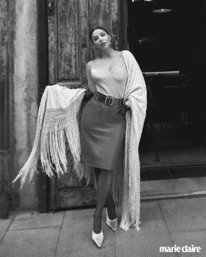 Eva Longoria Instagram - One of my favorite shoots from this year✨From the styling and location to the hair and makeup, I loved how all the details came together 😍

@felixvaliente 
@enolblasco 
@josecobob 
@jesusdepaula 
@ivangomez 
@lucerohurtadonails