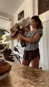 Actress Evangeline Lilly HD Photos and Wallpapers April 2025