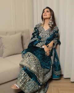 Actress Falaq Naaz HD Photos and Wallpapers January 2025