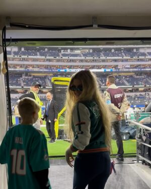 Fergie Instagram - still basking in the glow of monday nights win🐬🐬🏈🏈 #finsup