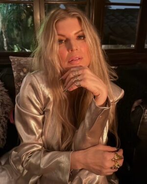 Fergie Instagram - got glammed up and went out...