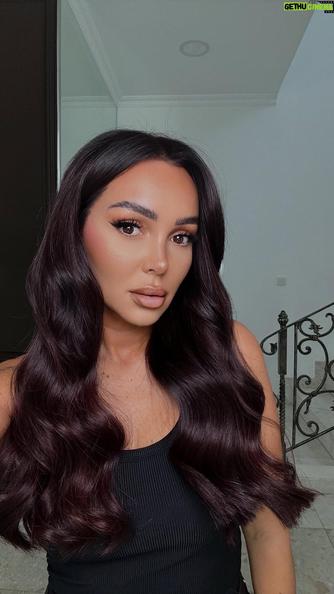Fidji Ruiz - 85.4K Likes - Changement vous aimez ? 🥤🍒