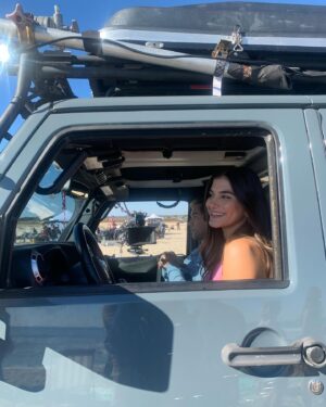 Fiona Palomo Instagram - Thank you for the love and kindness on Sofia 🏴‍☠️🌴🩷🥹 
Happy binging ! @obx