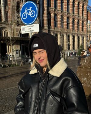 Francisca Estevez Instagram - Too sunny in Amsterdam ☀️