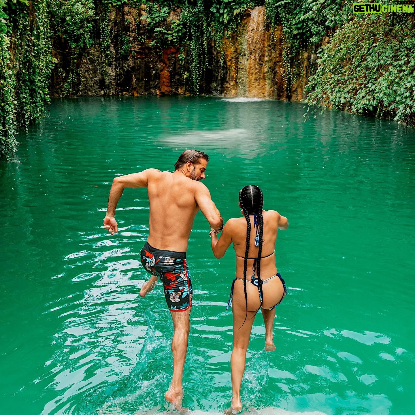 Gabriela Castrovinci - 1K Likes - Emerald dreams and jungle scenes 💚
Witnessing love unfold in nature’s hidden gems is what makes my job so magical.
.
.
📍 Secret cenote, Quintana Roo, Tulum
🌿 Where romance meets wilderness
.
#cenoteadventures #couplegoals #travelcouples #cenotetulum #cenotestulum #tulumphotographer
#photographertulum #tulum #tulum🌴