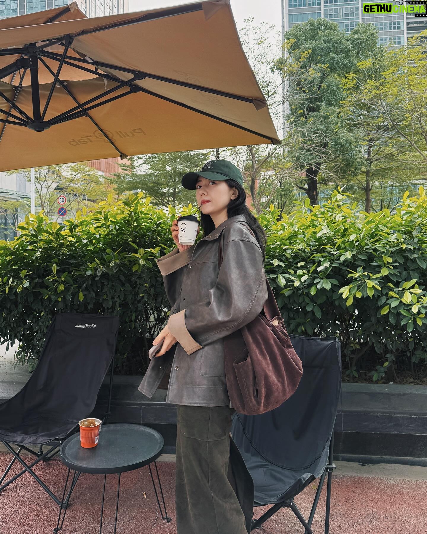 Gao Yuanyuan - 10.7K Likes - 过具体的生活📖☕️#GOOTD