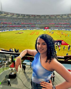 Gautami Kawale Instagram - CRAZIEST NIGHT!! 💙💙

🏷️ 
cricket , semi final , semifinal , match , Wankhede stadium , Anushka Sharma , Virat Kohli , shahid Kapoor #cwc #cwc23 #worldcup #IndvsNZ , India vs New Zealand 
Thank you @adityakale_ @amol_kale76 @mumbaicricassoc