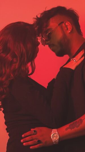 Geet Gambhir Instagram - Re tu Ram ne banayi #commercial 🌹 #dev
