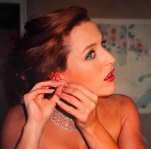 Gillian Anderson Instagram - Golden Globes night in another life (1998)
