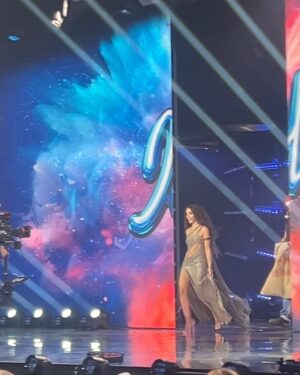 Gina Dirawi Instagram - Idol 20-year anniversary 🧿