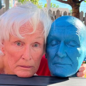 Glenn Close Instagram - Being of two minds makes me beside myself!