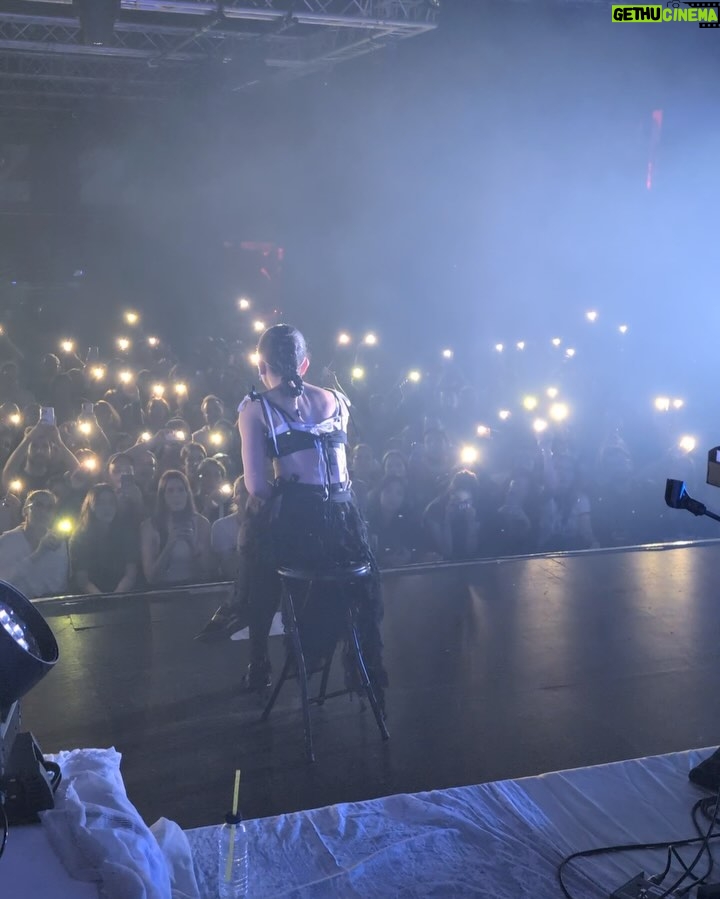 Griff - 26.7K Likes - currently adjusting back to normal life - best 4 months on tour. who came to see me this year ???? tysm !!!