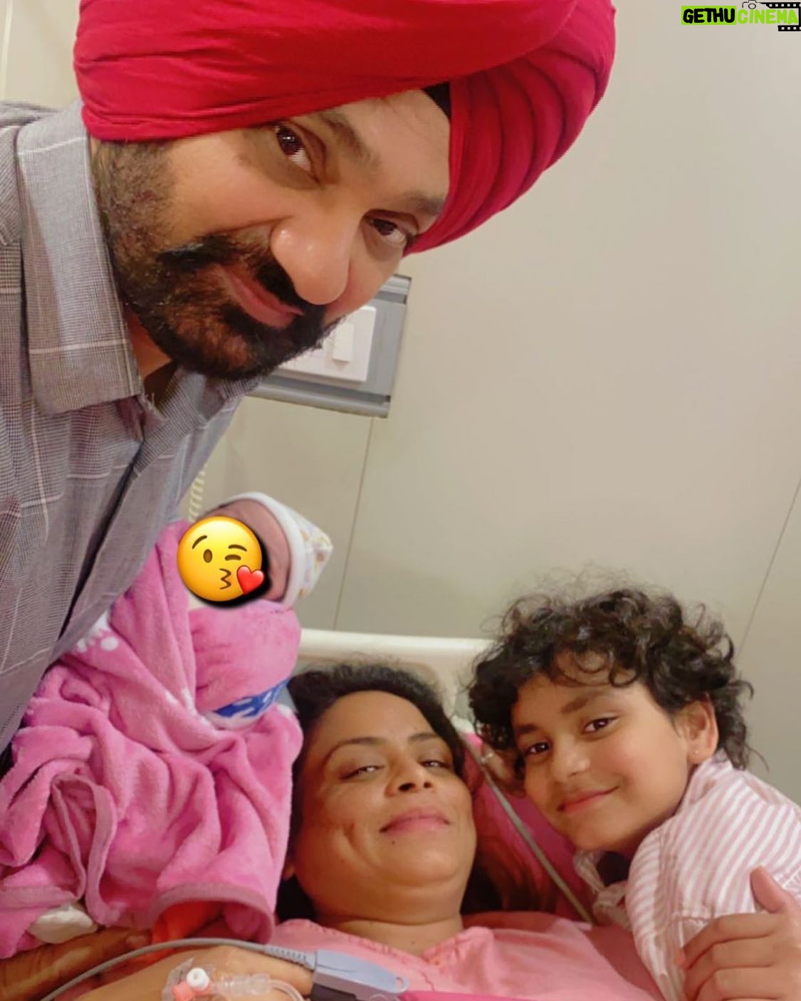 Gurlez Akhtar - 116.4K Likes - We are officially the parents of a daughter, and our life feels complete.
Thanku god for blessed us with a precious princess 👸
Our son daanveer also blessed with baby sister and he is very happy 😊
#gurlezakhtar #kulwinderkally #daanveersingh #gurlejakhtar #ourdaughter #blessedwithdaughter #thankyougod #wmk