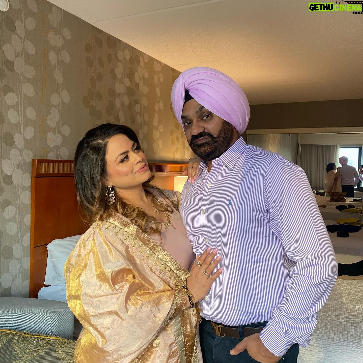 Gurlez Akhtar - 28.5K Likes - I am so lucky to have a husband like you who is so caring and loving to me.you make me feel beautiful, loved, protected, and taken care of! You make me a better person, and I don’t want to live my life without you by my side. Thank you for being mine.Happy anniversary to the best hubby ever! You mean a lot to me. I want to be with you till my last breath! Wishing for more candles on the anniversary cake, I love you so much my love my everything 💕🎂🎉🎁
#HappyAnniversary #anniversarycakes #anniversarygifts #anniversaries #gurlezakhtar #gurlejakhtar #anniversarycelebration