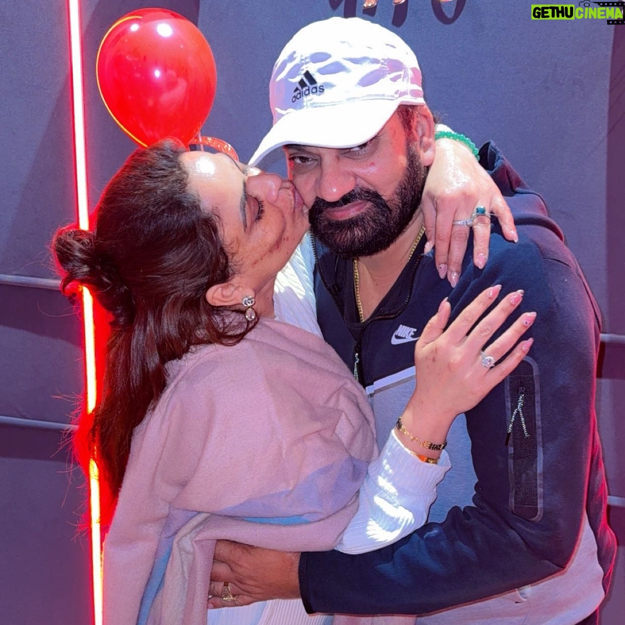 Gurlez Akhtar - 29K Likes - Happy marriage anniversary my love ❤️🎂🙌🏻🧿❤️and thank you Daanveer Hargun and whole family ❤️🙌🏻😇
Your efforts to make our anniversary unforgettable are deeply appreciated. Thank you for the amazing party and the memories we will cherish forever.” We were left speechless by the surprise anniversary party you threw for us. Your love and generosity warmed our hearts and made our special day even more special 😇🙌🏻
#gurlezakhtar #gurlejakhtar #gurlejakhtarmusic #happyanniversary #happyanniversarymylove #happyanniversarytous #happyanniversarycake