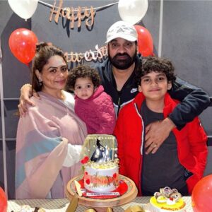Gurlez Akhtar Instagram - Happy marriage anniversary my love ❤️🎂🙌🏻🧿❤️and thank you Daanveer Hargun and whole family ❤️🙌🏻😇

Your efforts to make our anniversary unforgettable are deeply appreciated. Thank you for the amazing party and the memories we will cherish forever.” We were left speechless by the surprise anniversary party you threw for us. Your love and generosity warmed our hearts and made our special day even more special 😇🙌🏻

#gurlezakhtar #gurlejakhtar #gurlejakhtarmusic #happyanniversary #happyanniversarymylove #happyanniversarytous #happyanniversarycake
