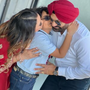 Gurlez Akhtar Instagram - I am so lucky to have a husband like you who is so caring and loving to me.you make me feel beautiful, loved, protected, and taken care of! You make me a better person, and I don’t want to live my life without you by my side. Thank you for being mine.Happy anniversary to the best hubby ever! You mean a lot to me. I want to be with you till my last breath! Wishing for more candles on the anniversary cake, I love you so much my love my everything 💕🎂🎉🎁 

#HappyAnniversary  #anniversarycakes #anniversarygifts #anniversaries #gurlezakhtar #gurlejakhtar #anniversarycelebration