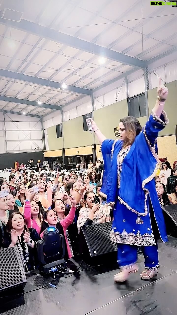Gurlez Akhtar - 47.9K Likes - Shukar Parmaatma Da 🙏🏻 Australia 🇦🇺 All Shows Sold Out Gaye Thank You All Tusi Sabb Ne Bot Pyaar Ditta Bot Vdia Show Rehe Saare. Lots Of Love ❤️ Dilon Pyaar Saareya Nu. Tusi Sabb Ne V Bot Ronka Lagaiya Bot Enjoy Kita. Bot Jaldi Fer Milaange #SpreadLove 💖 Poori Team Da Dilon Dhanwaad #TeamGurlezAkhtar 🎙️
@kulwinder_kally @gurlejakhtarmusic
@officialdaanveersingh @officalhargunveerkaur
Beautiful Suit By @intrendzfashion_sukhjitkaur
Make Up By @makeoversbynavkaur
#gurlezakhtar #gurlejakhtar #gurlejakhtarmusic #newliveshow #liveshows #liveshowphotography #gurlezakhtarlive #gurlejakhtarlive #gurlezlive #gurlejlive #reelstrending #reelstrendingaudio #sadireelsadifeel #saadireelsaadifeel