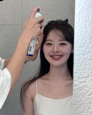 Han Su-ah Instagram - 당신의 인생영화는 무엇인가요?

pH-1 DS [HANDS] - ’인생영화‘
2024.12.23 6PM (KST)