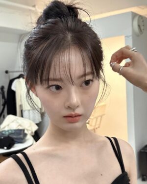 Han Su-ah Instagram - 11월 안뇽 🤧
