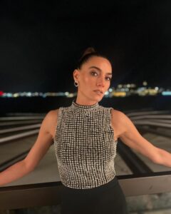 Actress Hande Suba?? HD Photos and Wallpapers March 2025