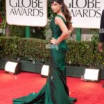 Hannah Simone