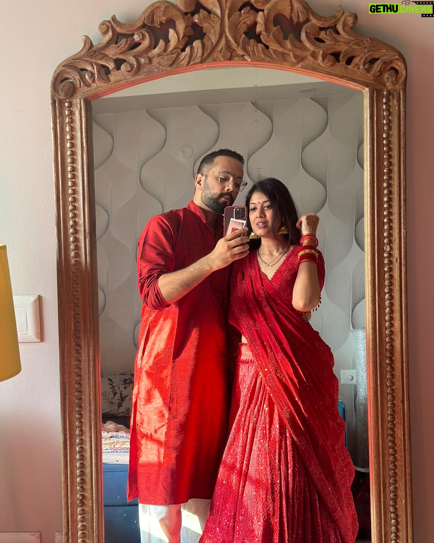 Harshita Gupta - 242.4K Likes - Happy Happy Moon Moon KC KC.
Good night now ♥️