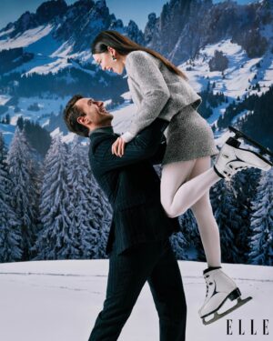 Hazal Subaşı Instagram - Tıpkı çekimde yakaladıkları uyum gibi dizide de uyum içinde keyifle çalıştıklarını anlatan çift, “İlk ve Son”da canlandırdıkları Nilüfer ve Cihan üzerinden aşk ve mantığın yıkıcı çatışmasını ekrana başarıyla ve en gerçek haliyle aktarıyorlar. Ve mesleklerine öyle bir aşkla bağlılar, öylesine heyecan duyuyorlar ki oyunculuk yapmaktan röportajımızda da bir o kadar başarıyla ve ustaca söze döküyorlar Nilüfer’le Cihan’ın inişli çıkışlı hikayesini. Okudukça kendi hayatınızdan kesitler bulacak, aşkı korumakla kaybetmek arasındaki o ince çizginin derinliğini daha iyi fark edeceksiniz. Hazal Subaşı ve Ulaş Tuna Astepe ELLE POP UP! Yeni Başlangıçlar özel sayısında!

@hazalsubasii @ulasastepe @beymenclub @elleturkiye @elleinternational #ELLEPOPUP #işbirliği 

ELLE POP UP! Yeni Başlangıçlar  özel sayısını elle.com.tr ve dergilix’ten okuyabilir, Vodafone Dmags, TürkTelekom dergilik, magzter ve  pressreader uygulamalarından ücretsiz olarak indirebilirsiniz.

Yayın Direktörü: @meldanar13 
Röportaj: @selinmilosyan 
Fotoğraf: @sezerismailsenturks 
Moda Direktörü: @asilasli 
Moda Editörü: @umutsimsiki 
Prodüktör: @askntosun 
Saç: @kenannsen 
Makyaj: @ecebirsen_ 
Fotoğraf Asistanı: @semih.sunmaz @muctebacihan @yunusyilmvz 
Moda Editörü Asistanları: @nazpaksoy @tugbaadora 
Saç Asistanı: @mustafauzunl 
Set Ekibi : @cemtnsmn @ekincienees 
Retoucher: @burakbuyukyildiz