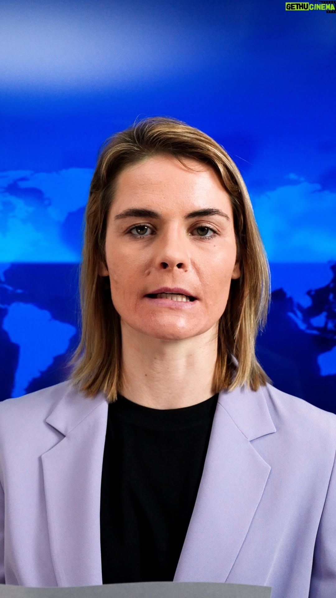 Hazel Brugger - 65K Likes - Ich mochte die alten Staffeln āTagesschauā glaub lieber (wobei die neuen Staffeln bessere Plottwists haben)