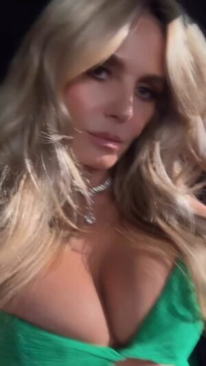 Heidi Klum Instagram - 💚