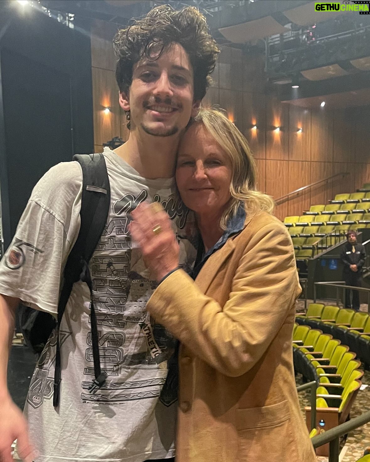 Helen Hunt - 8.7K Likes - RUNNNN to see @milomanheim in @deafwest s production of America Idiot at the Mark Taper Form. His talent lands like a weather system. Incredible. And so is the whole company. DON’T MISS IT!
PS and even though his mother won’t take any credit, she did a mighty fine job. Love you @camrynmanheim 🤟