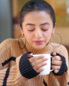 Actress Helly Shah HD Photos and Wallpapers February 2025