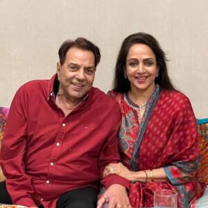 Hema Malini Instagram - A day to celebrate!
Happiest Birthday to the man of my dreams❤️ I hold your heart as you hold mine ever since we first met many years ago. We have been through good times and bad, always together, steadfast in our love for each other. 
I look forward to being dazzled by your charm for many more years to come. May God bless you with good health and happiness always🙏

#birthday #happybirthday #celebration