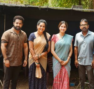 Himaja Instagram - ❤️No words.. Just  LOVE..HAPPINESS..GRATITUDE..
#devara #ntr #janhvikapoor #koratalasiva #blessed #superhit