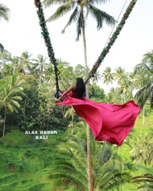 Himani Chowdhary Instagram - Bali has my soul 🥹

July Dump from my favourites folder ✨

1- Dirt Biking done, husband was on the steering wheel and I drove for just 5 mins, worth the experience 

2- Watched Bali's most special Ramayan Dance. This dance is a display of Ramayan's story. Energy & vibes were something out of this world 🌍 

3- 3 year wedding anniversary celebrated with my soulmate ❤️

4- Mandatory photo with windows wallpaper 

5- Just one of the statues of one of temple in Bali (visited more than 5 temples throughout) 

6- Bali Waterfall was crazyyy. Water was cold, standing in the pond, feeling the stones on my feet, walked for 45 mins in caves and nature just to reach this place 

7- THE BALI SWING 

8- Another beautiful swing 

9- Temple in water 

10- Visited another island through Ferry 

I went to Bali for the very first time and I don't think I ll ever be able to forget about this place

Affordable ✅

Nature ✅

People ✅

Food ✅

Culture ✅

I went to Bali because of FOMO thinking it will be overrated but damn was I wrong 

Usually am very shy and am not very comfortable sharing my personal life on social media but now I got motivation to share some personal stuff, thanks to my fam & friends 

As a person with shy online personality, it is difficult to open up but this vacation had my heart so I thought why not start now

But wait! bcz something amazing is coming next

Sharing my itinerary and costs of Bali   Singapore soon 

#bali #summervacation #himanichaudhary