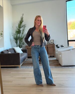 Holly Holm Instagram - More memories were made than pictures were taken. As it should be 😊 Hope you all had quality time with loved ones this Thanksgiving ❤️