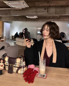 Actress Hong Ji-yoon HD Photos and Wallpapers December 2024