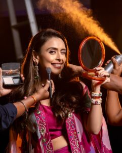 Actress Hrishitaa Bhatt HD Photos and Wallpapers December 2024