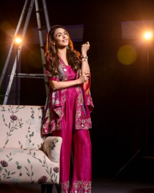 Hrishitaa Bhatt Instagram - Laughter, love, and endless memories!

 #GoodVibesOnly #LivingMyBestLife #JoyfulMoments #Blessed

- @stylebyriyajain
Assistant Stylist- @moreprachi__
Outfit- @soniyagofficial
Jewellery- @sorayaajewels_
MUA- @manish_kerekar
📸- @anirudh_ramteke @abhi_nair1997
Managed by- @moushumibanerji