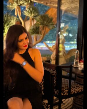 Ihana Dhillon Instagram - Just a moment between moments 🌙