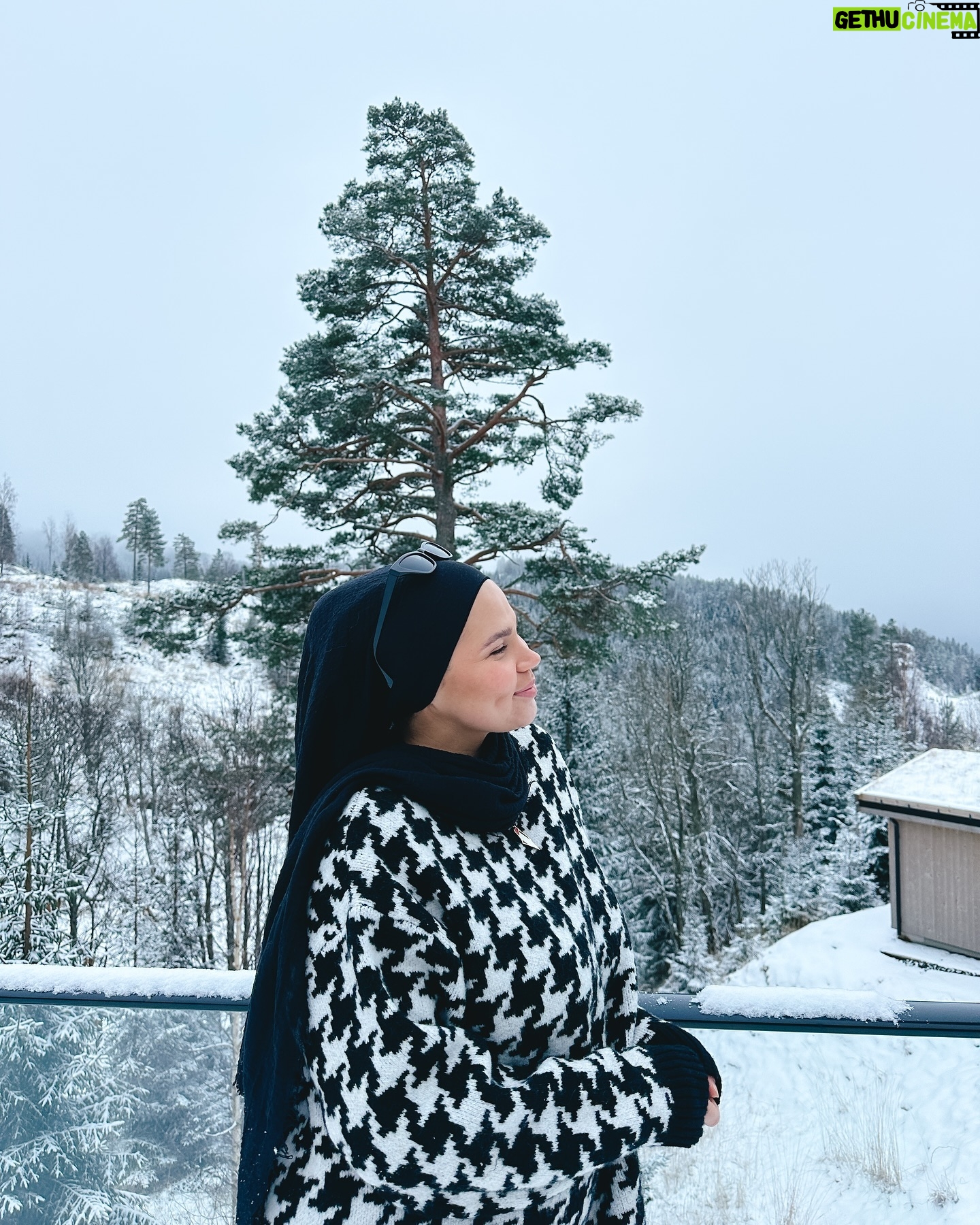 Iman Meskini - 8.8K Likes - On a mission to romanticize this winter āļøš„¶š«¶š½