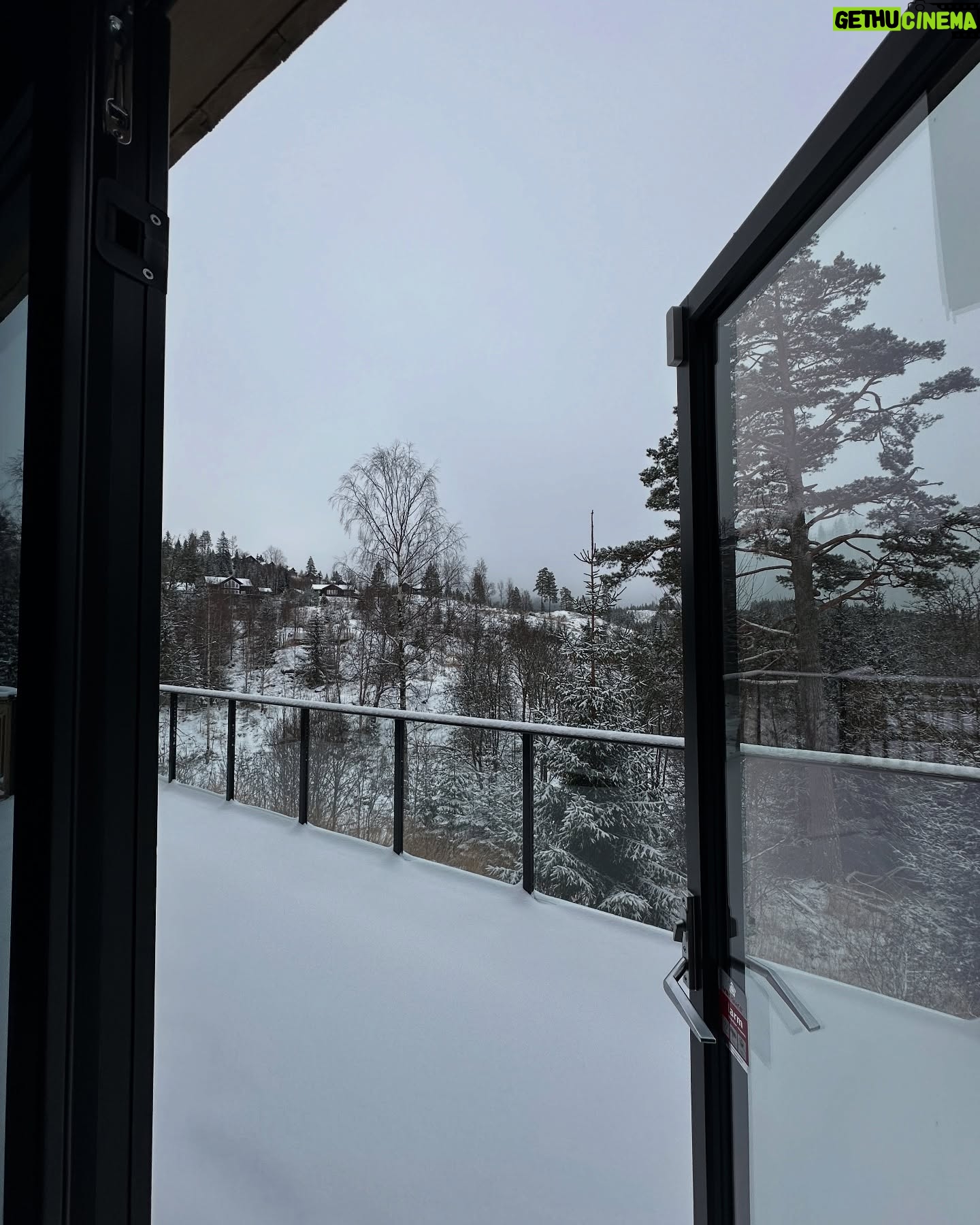 Iman Meskini - 8.8K Likes - On a mission to romanticize this winter āļøš„¶š«¶š½