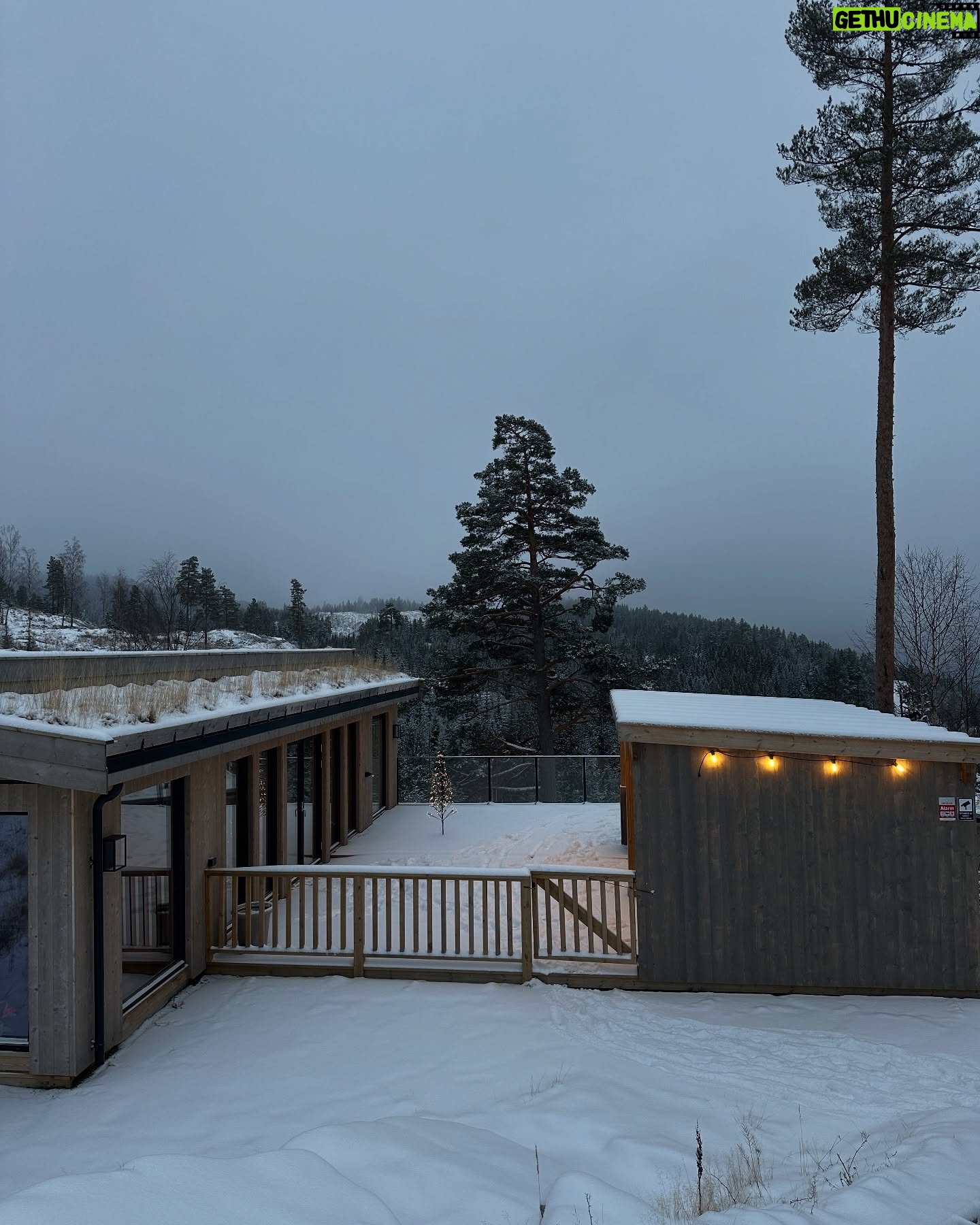 Iman Meskini - 8.8K Likes - On a mission to romanticize this winter āļøš„¶š«¶š½