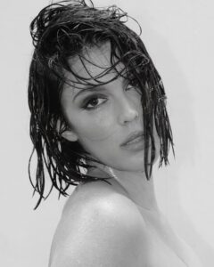 Actress Iris Mittenaere HD Photos and Wallpapers January 2025