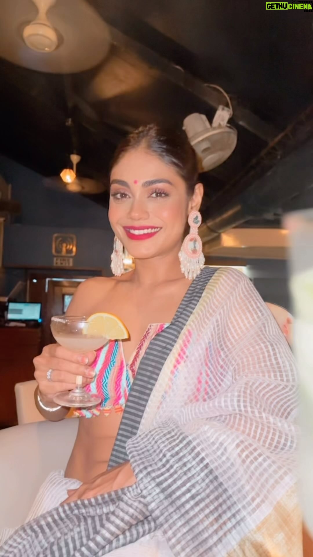 Ishita Ganguly - 3.8K Likes - Cheers to good times with favourite person!! ❤️
.
.
#trending #explorepage #reelitfeelit #bonggirl #partytime #reelsdaily #sreejitade