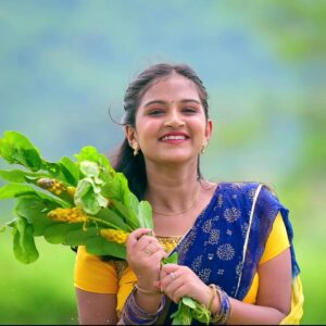 Ishwari Panda Instagram - 🌻🌚🌛

#ishwarians #ishwaripanda