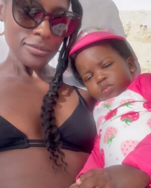 Issa Rae Instagram - The last time me and my four siblings traveled for vacation with our mom was… never? It was such a blessing to make new memories and to watch them be loving, fun, patient parents, partners, uncles, aunties and grandparents. 
—
@playacarpalaceofficial 
#PlayacarPalace 
#TropicalEscape
#ResortLife
#ThePalaceLife