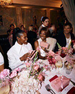 Issa Rae Instagram - Thank you @britishfashioncouncil   @theofficialpandora   @stuartweitzman for an incredible time in London. Thank you to my girl @yvonneorji for coming to present me with an award and for a fun ass birthday weekend.

Glam Gang snapped all weekend:
Styling: @therealwourivice 
MU: @officialsheiks 
Hair: @felicialeatherwood 
Nails: @eriishizu 

Love to the @theofficialpandora creative directors, @francesco3rd and @afilippoficarelli! 😘 And extra love to @erinpepper / @amprgroup 💓