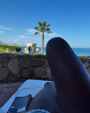 Issa Rae Instagram - my writing process, lately