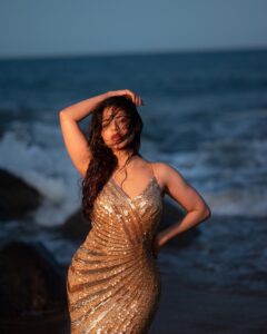 Actress Iswarya Menon HD Photos and Wallpapers October 2024